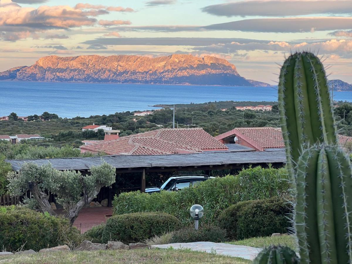 Villa A Golfo Aranci Con Vista Su Tavolara Marinella  Kültér fotó